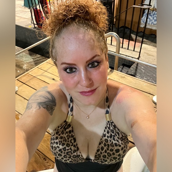 Meet your Posher, Claire🦂🐍🍀♏️☯️Celebrate this chance to be Alive & Breathing! - Picture 12 of 16